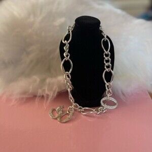 Avon Women’s Chain Necklace with earrings in silver